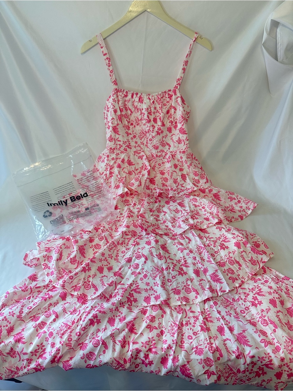 Imily Bela Women’s Pink/White Floral Square Neck Maxi Dress Size M ruffles nwt